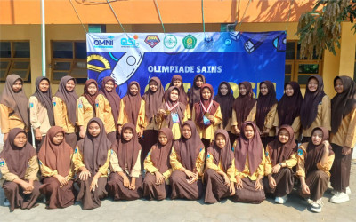 MTs SUNAN AMPEL PARE DELEGASIKAN SISWA DALAM OLIMPIADE OMNI SAINS 2025