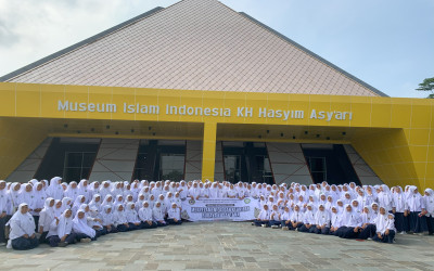 MENYELAMI NILAI DAN KEARIFAN BUDAYA NUSANTARA - P5P2RA MTs SUNAN AMPEL PARE